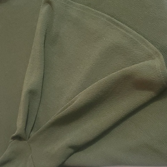 Green Envelope Dark Green Long Sleeve Shirt Size Medium - Picture 3 of 5